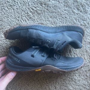 Mens Merrell Trail Glove 6